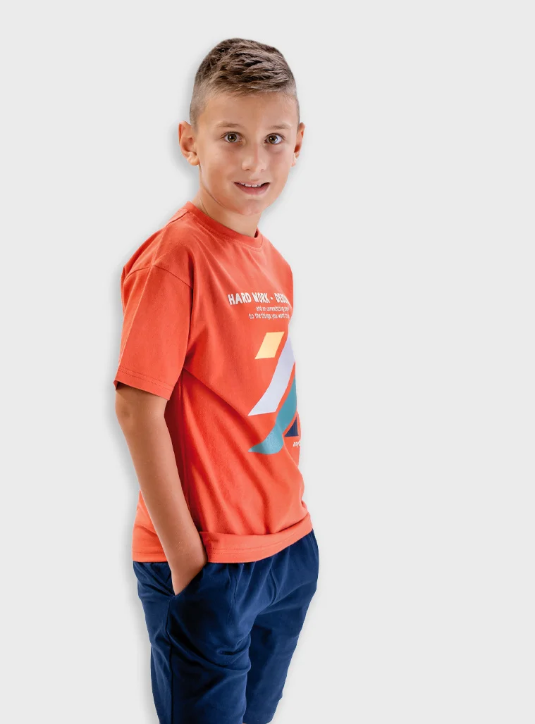 13-226078-0_001-01-759x1028.jpg EnergiersΠαιδικό Σετ με Σορτς Καλοκαιρινό 2τμχ Κόκκινο Hard Work - Image 1